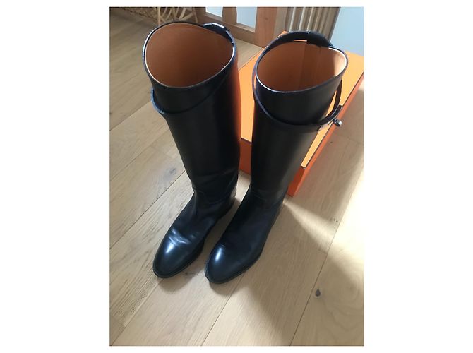 Hermès Springende Stiefel 38 1/2 Schwarz - Ansicht 2