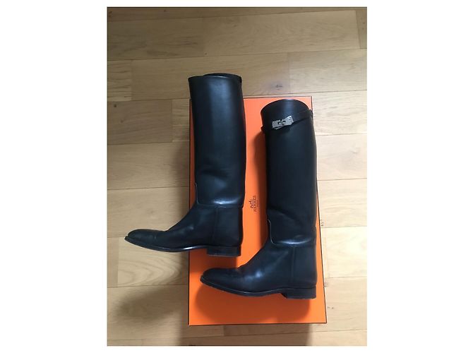 Hermès Springende Stiefel 38 1/2 Schwarz - Ansicht 4