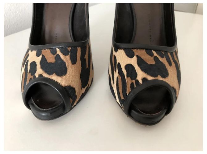 Décolleté Giuseppe Zanotti Animalier a Punta Aperta Stampa leopardo - vista 2
