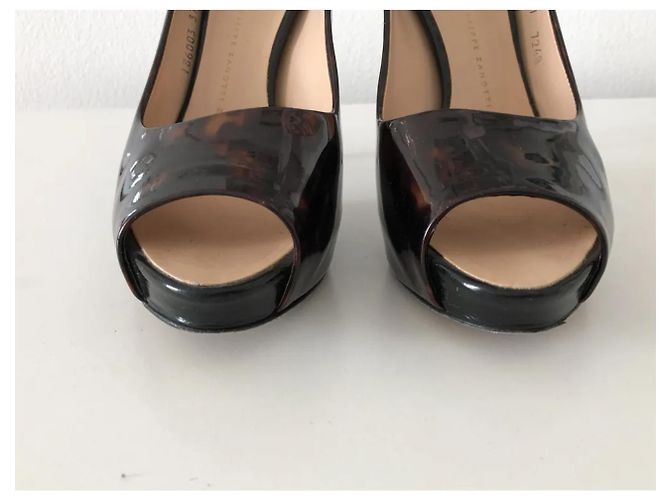Giuseppe Zanotti Absatzschuhe aus braunem Lackleder - Ansicht 2