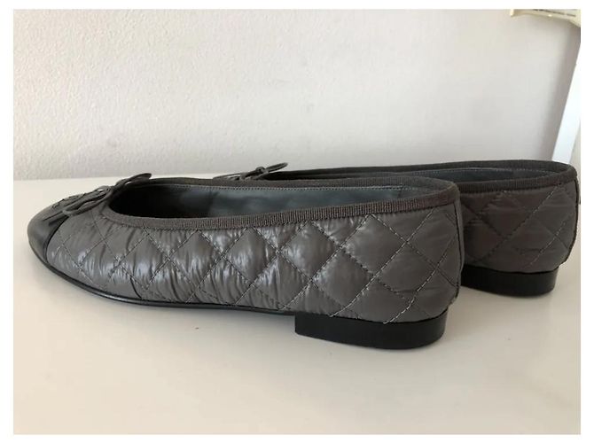 Chanel Ballerine classiche Grigio - vista 2