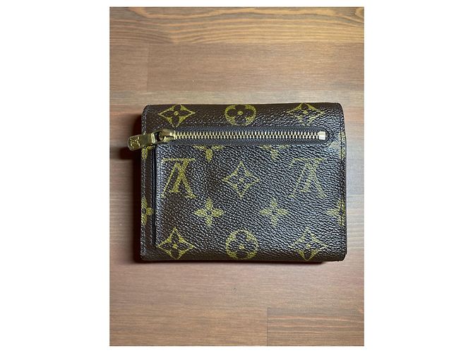 Louis Vuitton Cartera Koala Monogram Marrón Castaño - vista 5