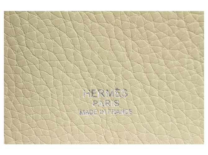 Hermès Herm's Ivory Clemence Leather Mangeoire Rope Bucket Bag - vista 11