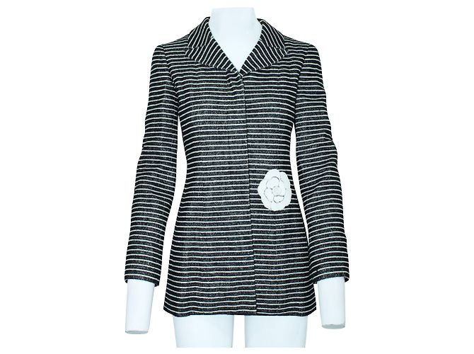 Classique Chanel Veste Vintage à Rayures avec Broderie Fleur de Camélia Noir - vista 2