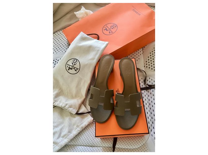 Oran Hermès Mules Taupe - view 2