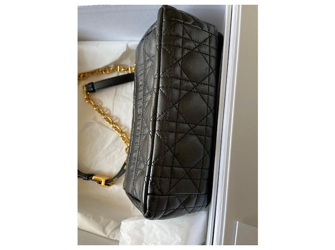 Dior Soft Bolsa de mão Dior Caro Small em couro preto - vista 6