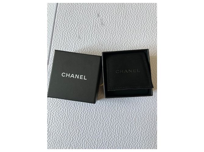 Coco Crush Chanel CC hängende Ohrringe Silber - Ansicht 2