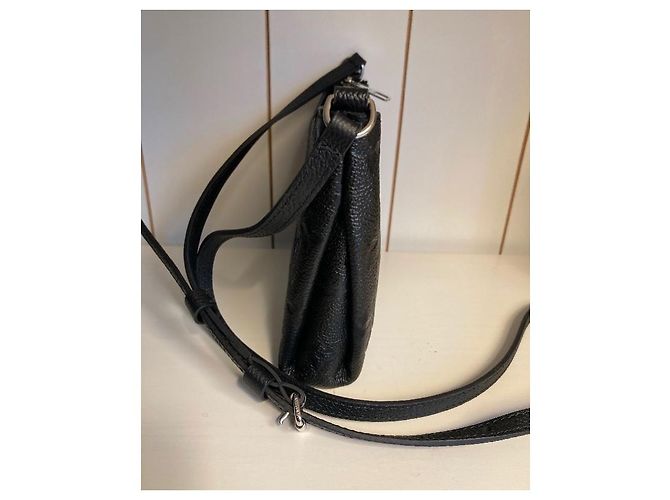 Louis Vuitton Pochette Pallas BB Nero - vista 9