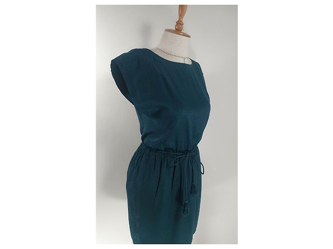 Sessun Midikleid in Grün - Ansicht 2