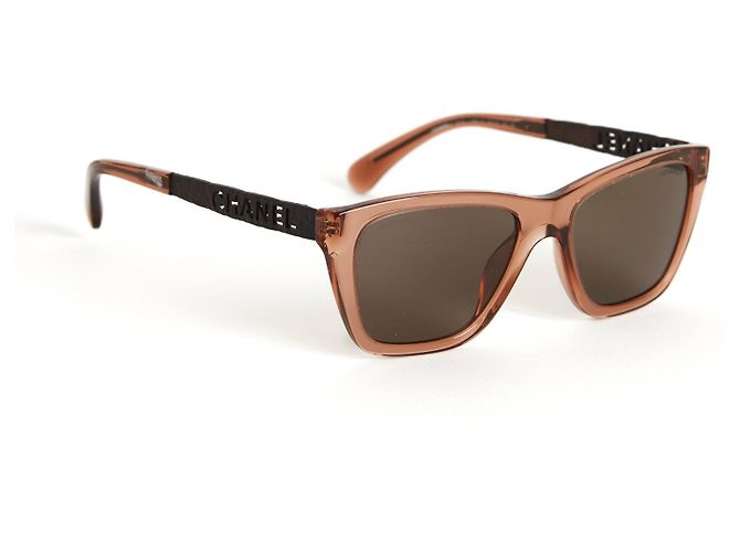 Gafas de sol Chanel Rectangles en acetato rosa - vista 2