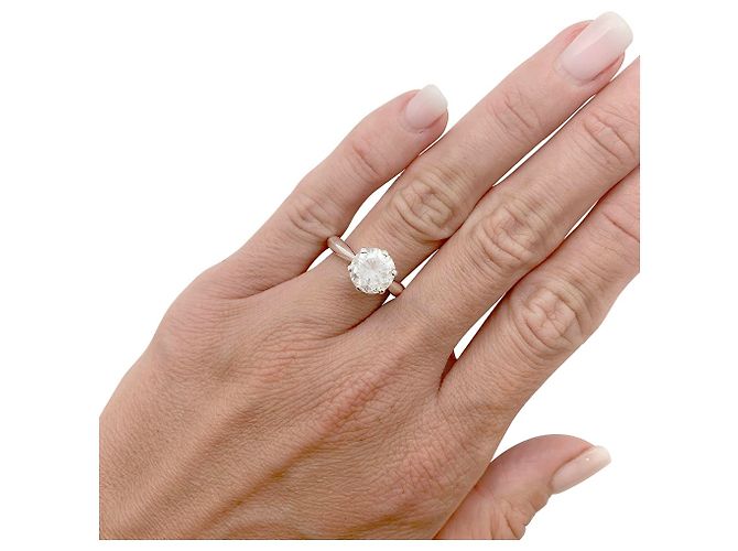 inconnue Diamant-Ring 2,52 Karat, in Weißgold. - Ansicht 8
