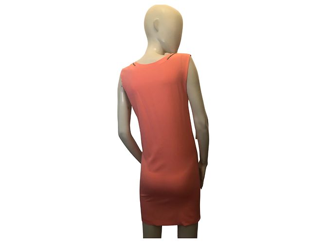 Vestido Maje de seda coral sem mangas e costas nuas com strass - vista 3