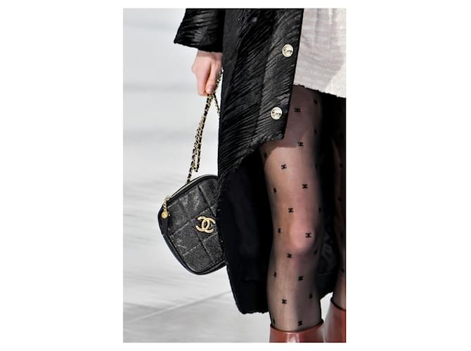 Chanel NERO CC PLUMETIS M - vista 4