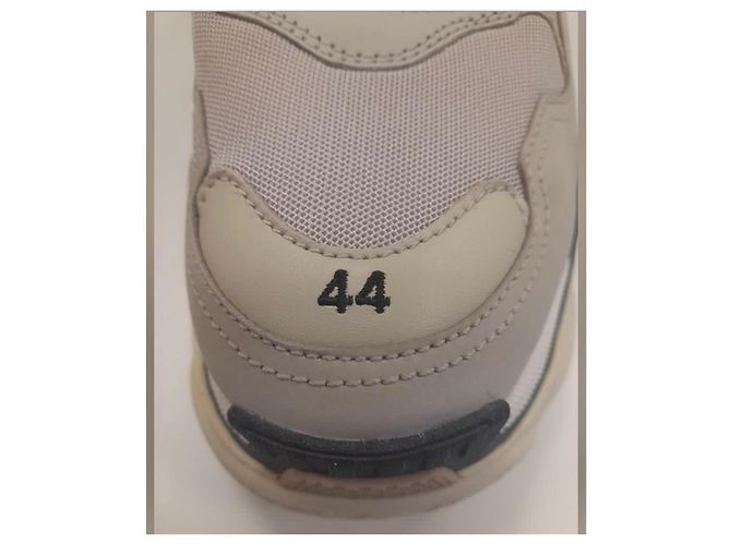 Autre Marque Sneakers Balenciaga Triple S Beige in Pelle - vista 4