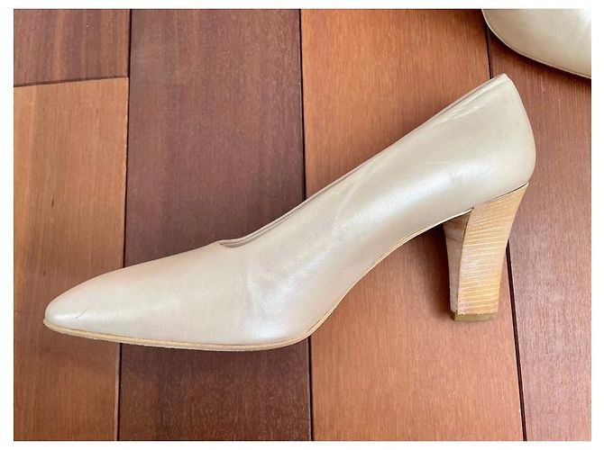 Philippe Model Pumps aus Leder Creme Aus weiß - Ansicht 3