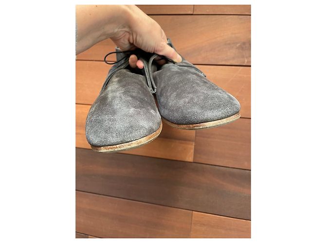 Heschung Desert Boots aus grauem Wildleder - Ansicht 6