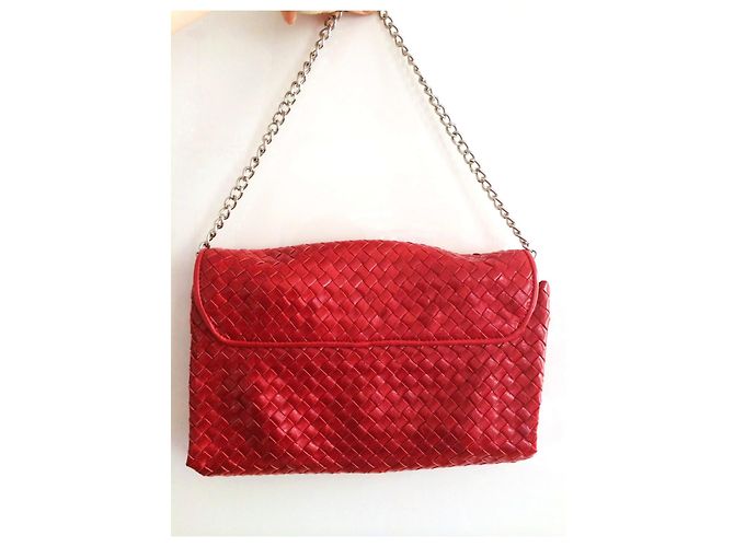 Autre Marque Sac Francesco Biasia en cuir vernis tressé rouge avec chaîne argentée - vue 2