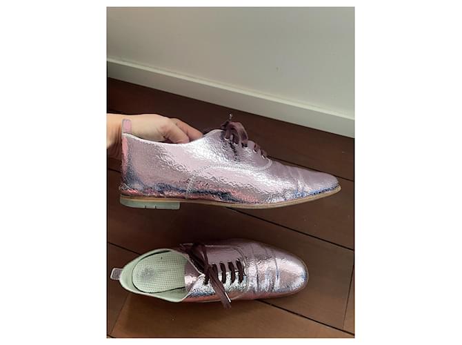 Derby Heschung in vernice rosa Metallico - vista 2