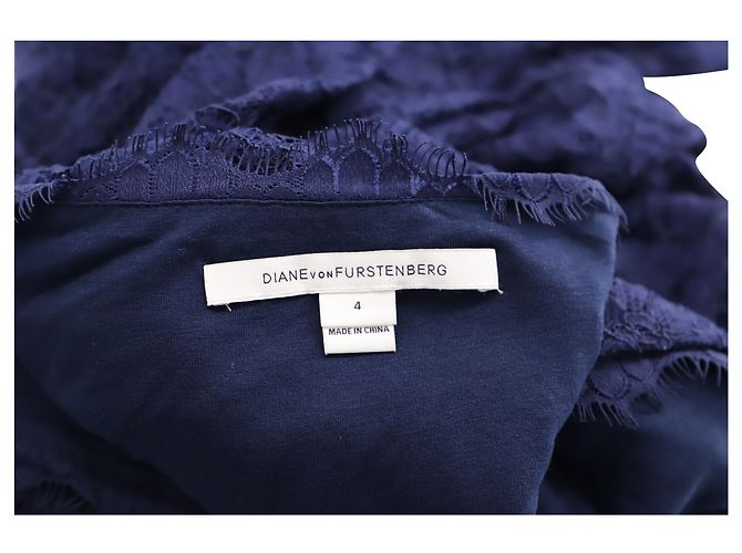 Abito a portafoglio Diane Von Furstenberg in rayon blu navy e pizzo - vista 4