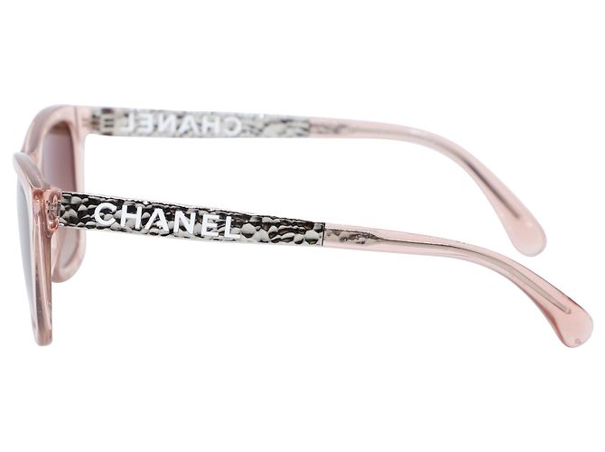 Gafas de sol rectangulares Chanel en acetato rosa - vista 6