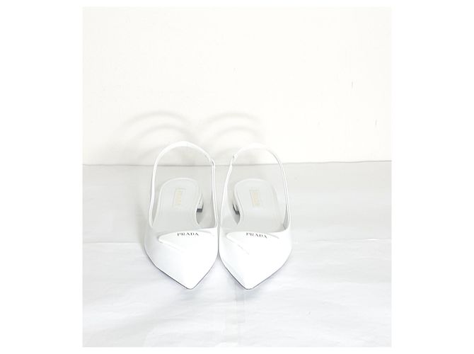Sandalias Prada de charol blancas talla 39 Blanco - vista 2