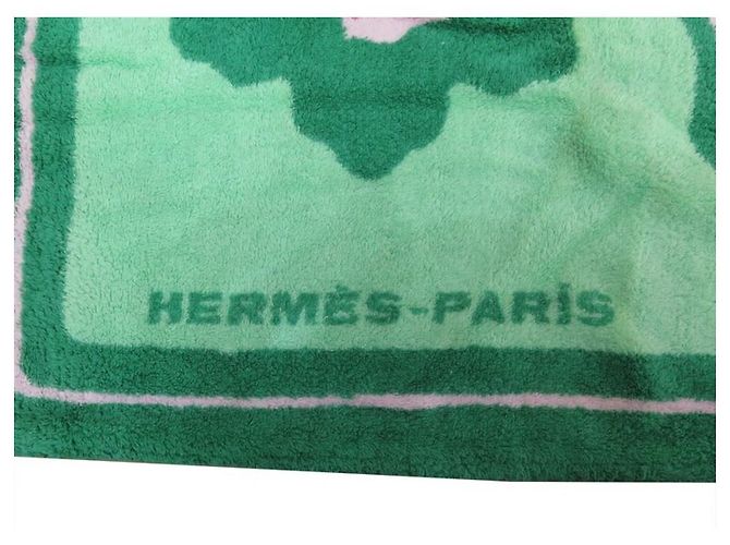 Hermès DRAP DE PLAGE HERMES PAPILLONS SERVIETTE DE BAIN COTON VERT BEACH TOWEL - vue 3
