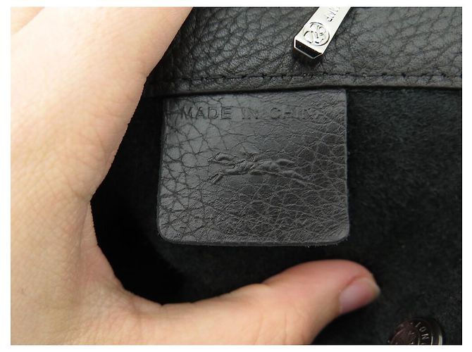 NOVA BOLSA LONGCHAMP ROSEAU ESSENTIAL M + BOLSA EM COURO GRAINADO PRETO - vista 10