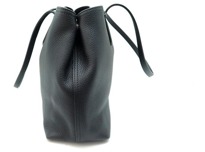 NOVA BOLSA LONGCHAMP ROSEAU ESSENTIAL M + BOLSA EM COURO GRAINADO PRETO - vista 3