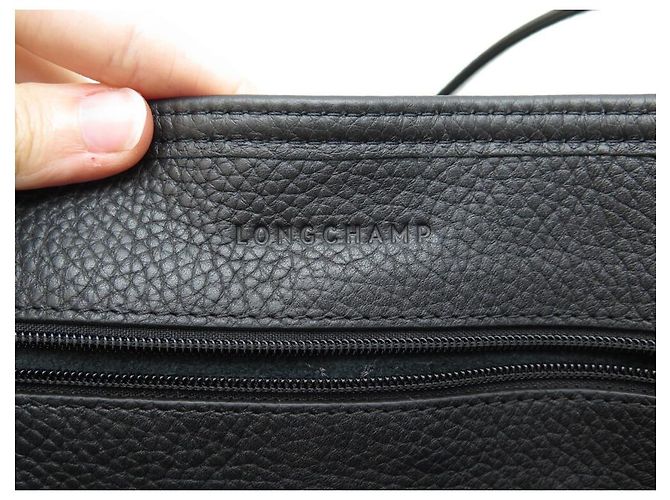 NOVA BOLSA LONGCHAMP ROSEAU ESSENTIAL M + BOLSA EM COURO GRAINADO PRETO - vista 9