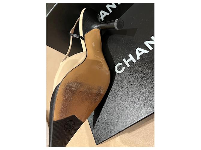 Décolleté chanel beige sling back - vista 3