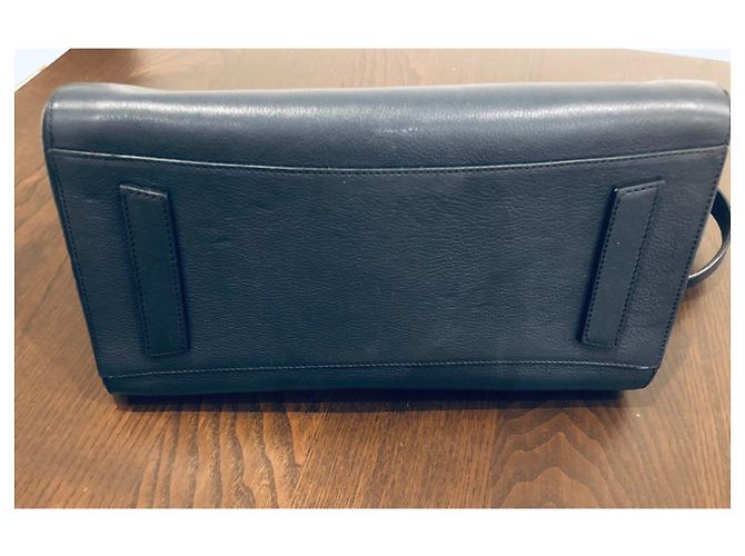 Borsa Givenchy Antigona Blu Navy in pelle di capra - vista 8