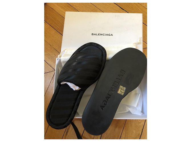 Mules Balenciaga Nere Sintetico 41 Nero - vista 3