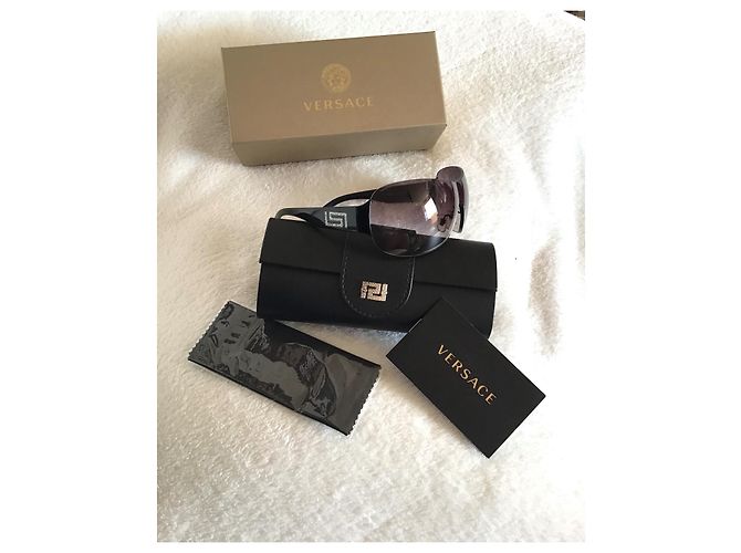 Gafas de sol Versace 2108 de acetato negro - vista 2