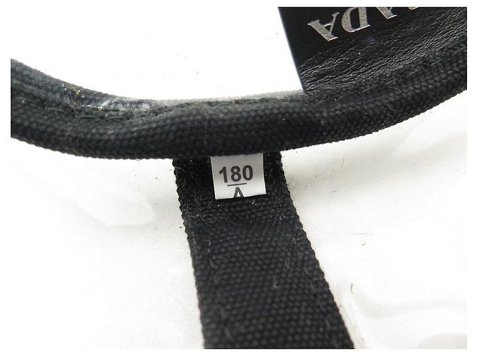 Etiquette HANDTASCHE PRADA CABAS PLEXI PM 1BG187 SCHWARZE HANDTASCHE AUS TRANSPARENTEM KUNSTSTOFF - Ansicht 9