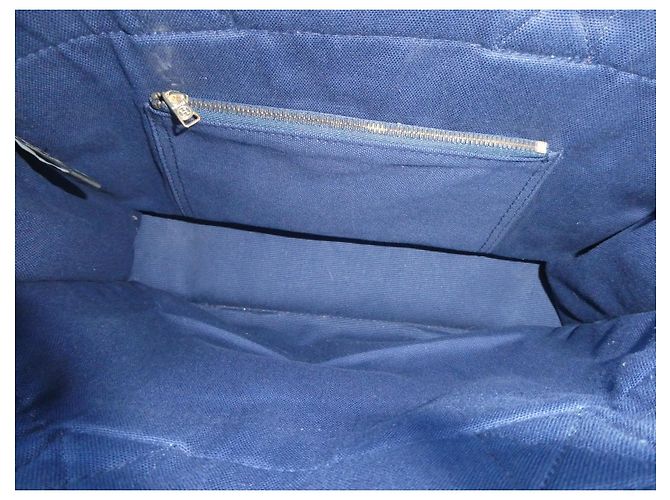 Hermès Handtasche Modell toto in neuwertigem Zustand einmal getragen Marineblau - Ansicht 10