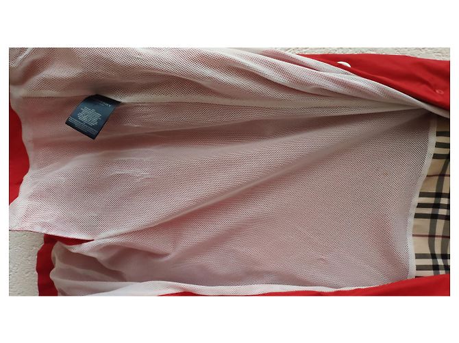 BURBERRY RAINCOAT IM ROTEN POLYESTER - Ansicht 11