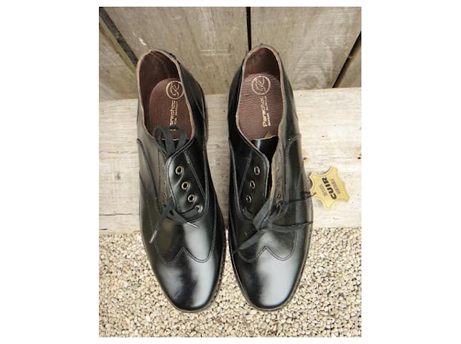 richelieu Parchoc di Paraboot p 43 Nero - vista 3