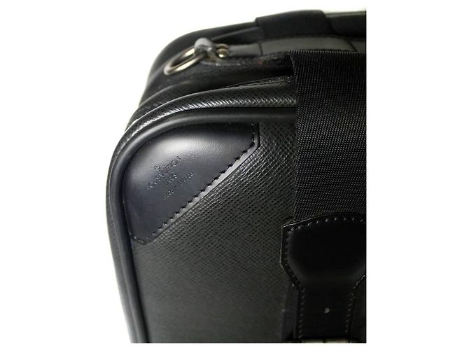 Louis Vuitton Satellite 53 Taiga Nera Nero - vista 8
