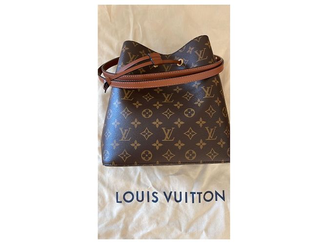 Louis Vuitton NEO NOÈ CARAMELLO Marrone - vista 9