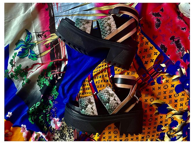 Louis Vuitton sandali Multicolore - vista 10