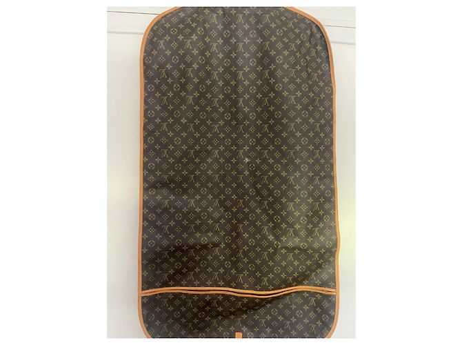 Louis Vuitton Housse Porte Marron Cuir - vue 5