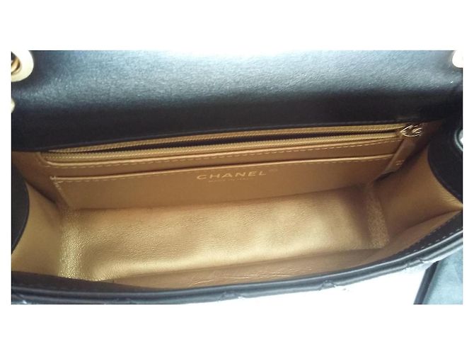Timeless Chanel Handtaschen Schwarz - Ansicht 2