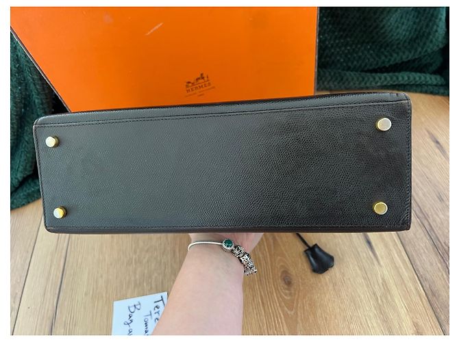 Hermès Kelly 32 de piel Courchevel marrón oscuro - vista 6