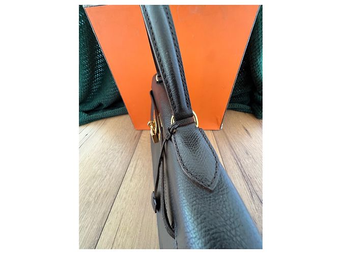 Hermès Kelly 32 de piel Courchevel marrón oscuro - vista 9
