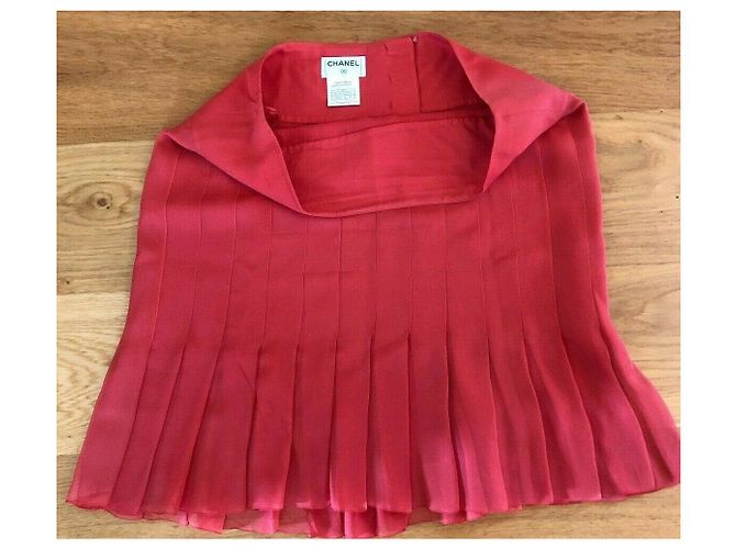 Falda Chanel de seda roja - vista 6