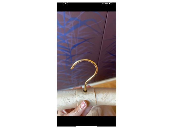 Percha Hermès de seda beige - vista 14
