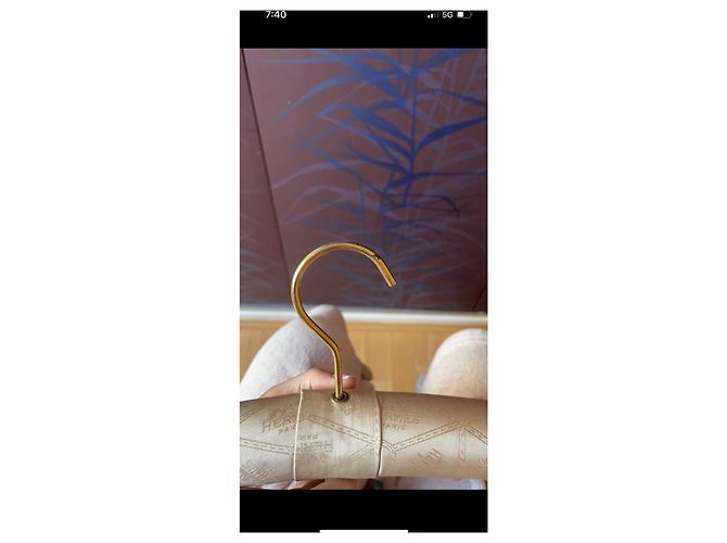 Percha Hermès de seda beige - vista 15
