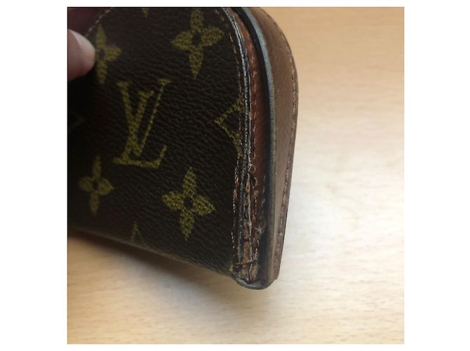 Portamonete a forma di ciotola Louis Vuitton Marrone - vista 5