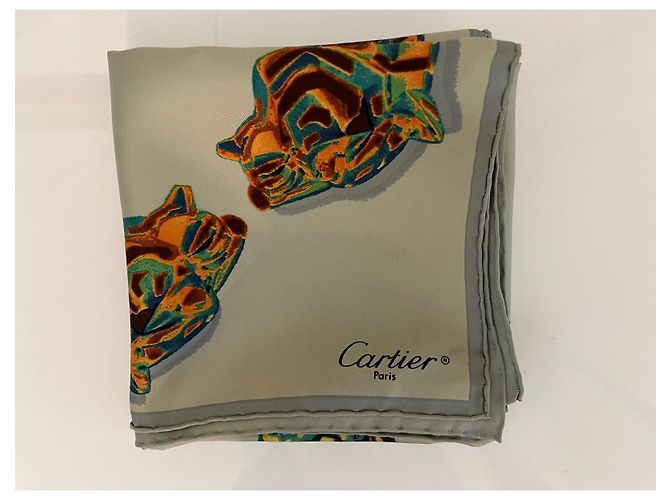 Sciarpa Cartier piccola 68 X 68 cm Beige Verde chiaro - vista 5