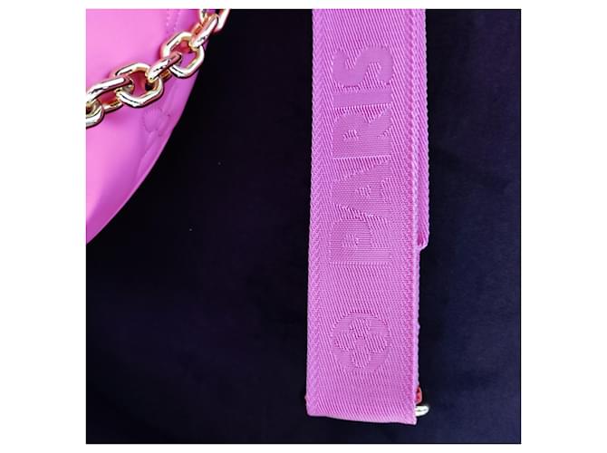 Louis Vuitton oltre la Luna Rosa - vista 11